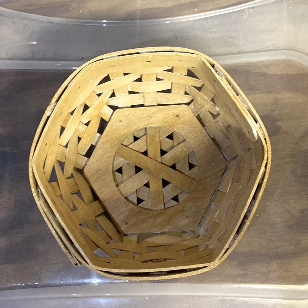 2003 Longaberger Basket